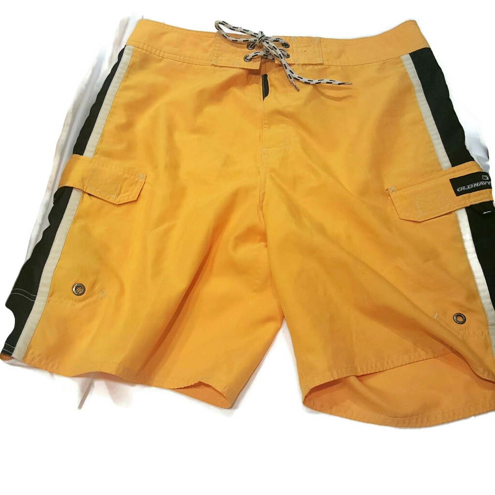 Mens board shorts Old Navy Size M